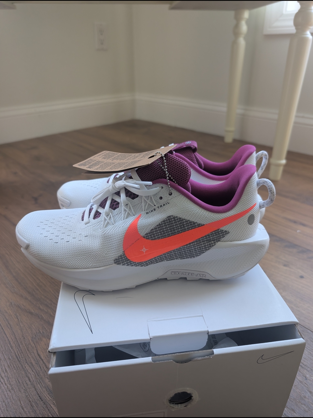 Brand New In Box** Custom Nike Reactx Womens Running Shoe Size 8